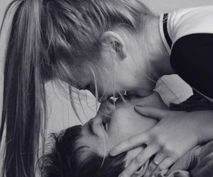 Prvi poljubac,čarobno *__*